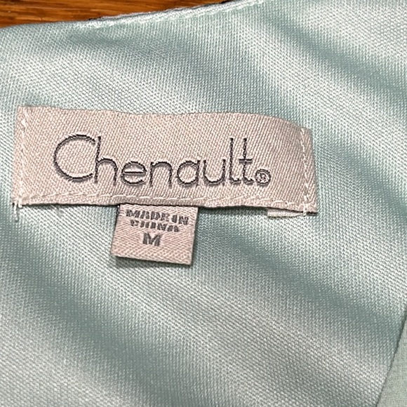 Chenault floral sleeveless top with lace detail at hem. Size Medium. - Picture 2 of 11